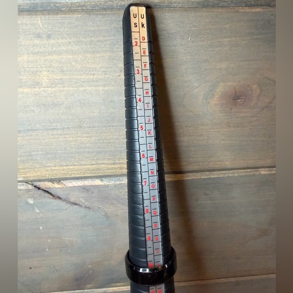 Black Band Ring - Picture 2 of 5